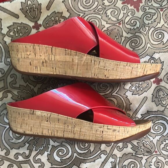 Fitflop Women's Red Cork Sandals Size 6 - Picture 5 of 8